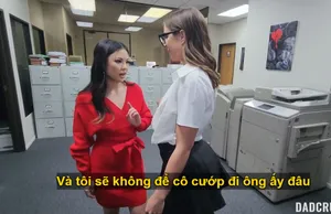 Em nữ sinh gạ địt người lạ trên tàu điện